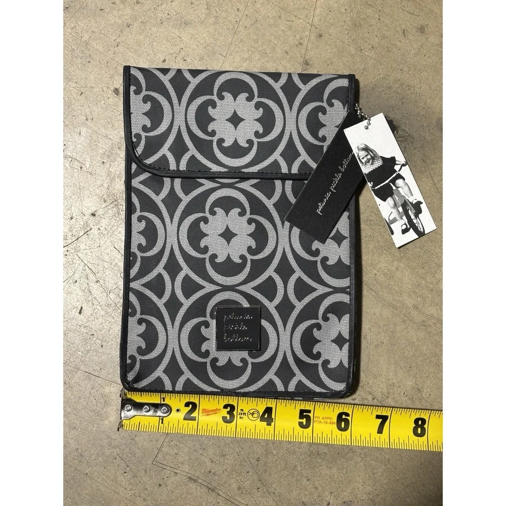 NEW Petunia Pickle Bottom Mini Stowaway Tablet Sleeve